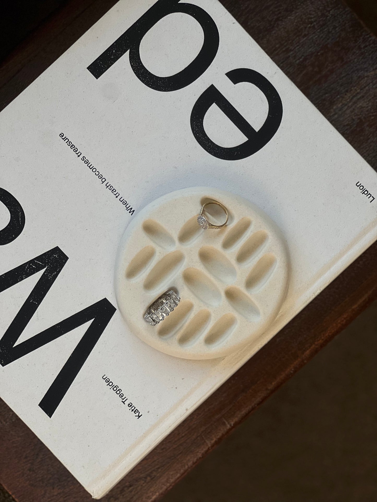 Ring Holder Tray
