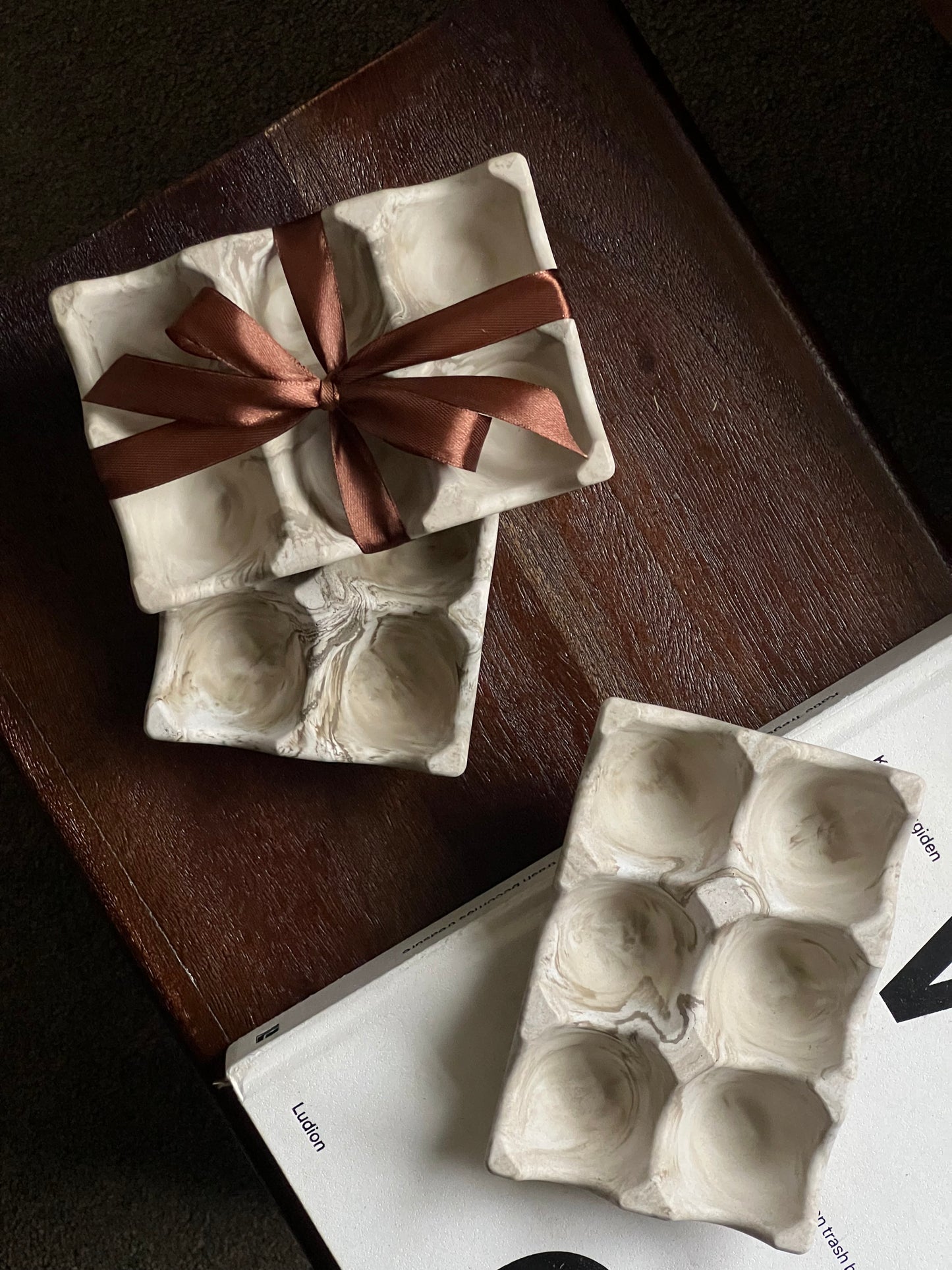 Marble Egg Tray