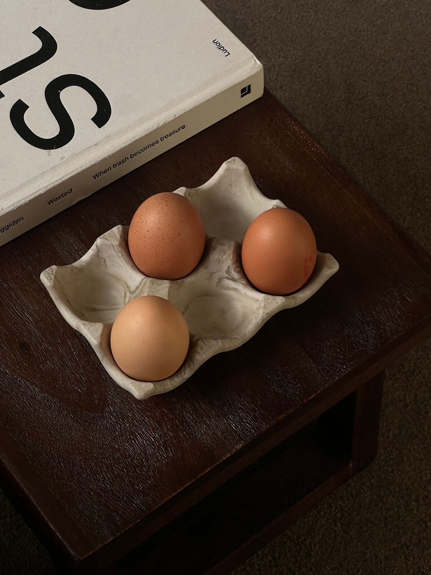 Marble Egg Tray