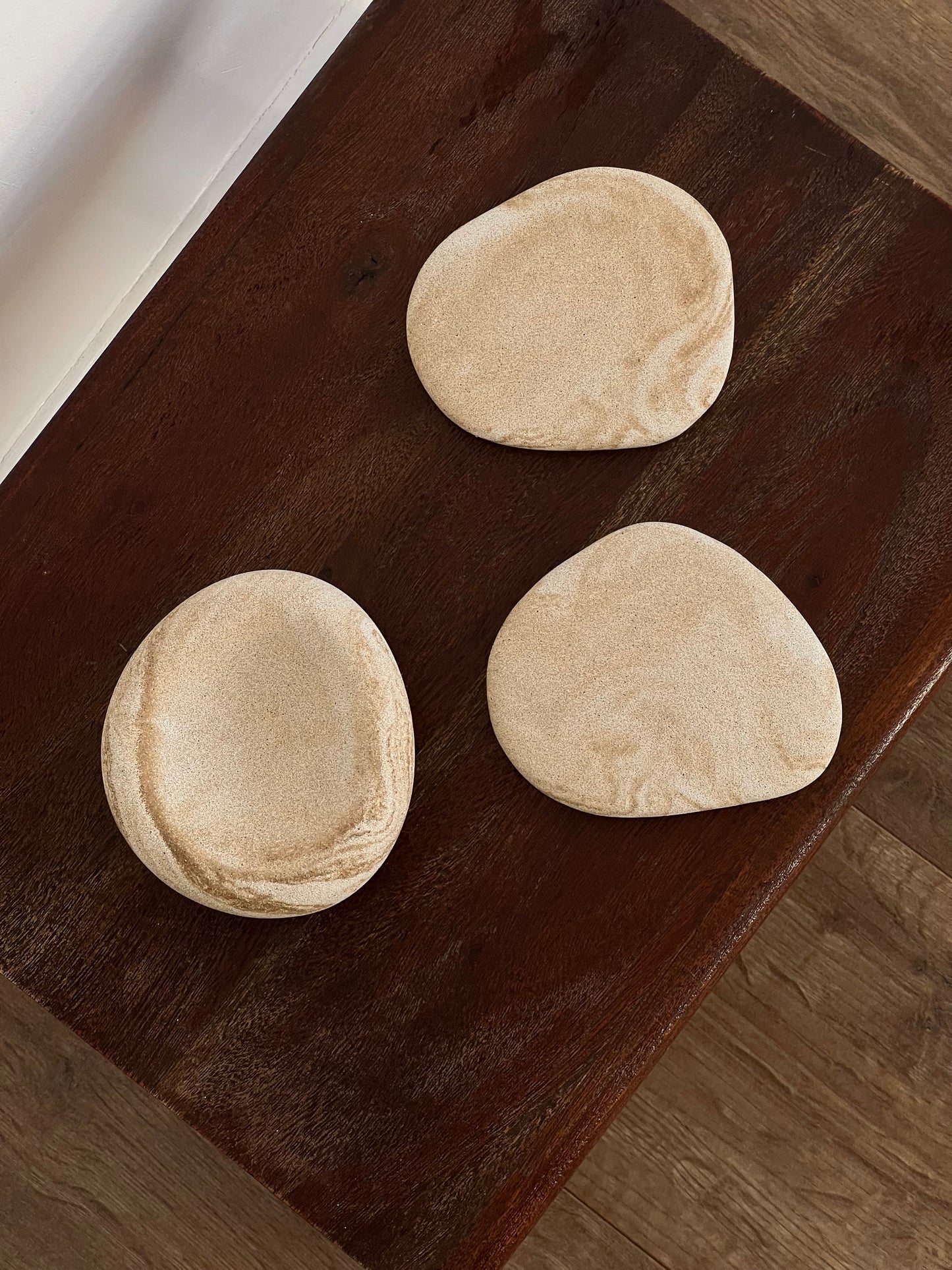 Irregular Round Stone Effect Coaster Set