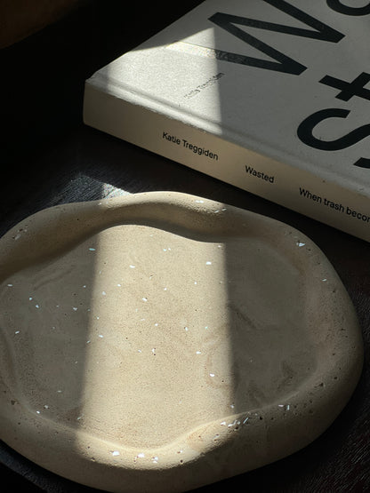 Cloud Trays in Glitter Shells