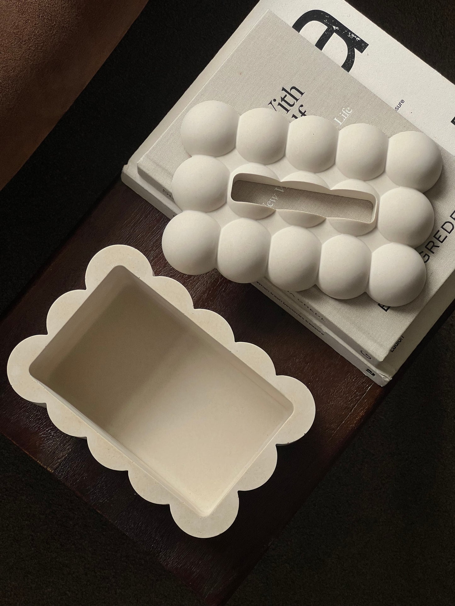 Bubble Tissue Box