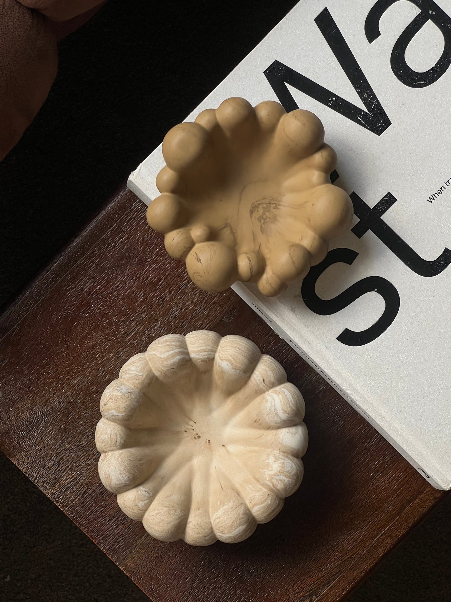 Bubble Dish Pair