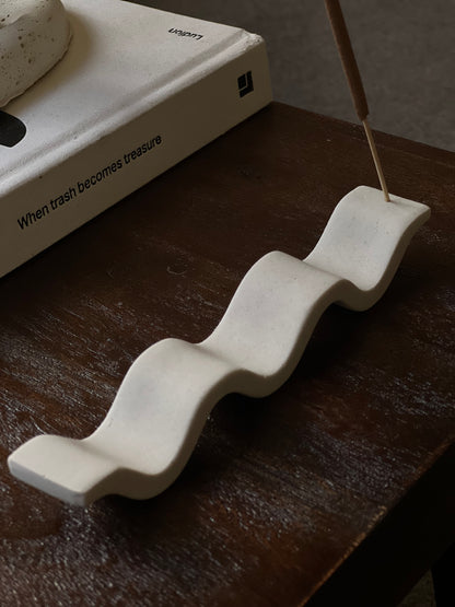 Wavy Incense Holder