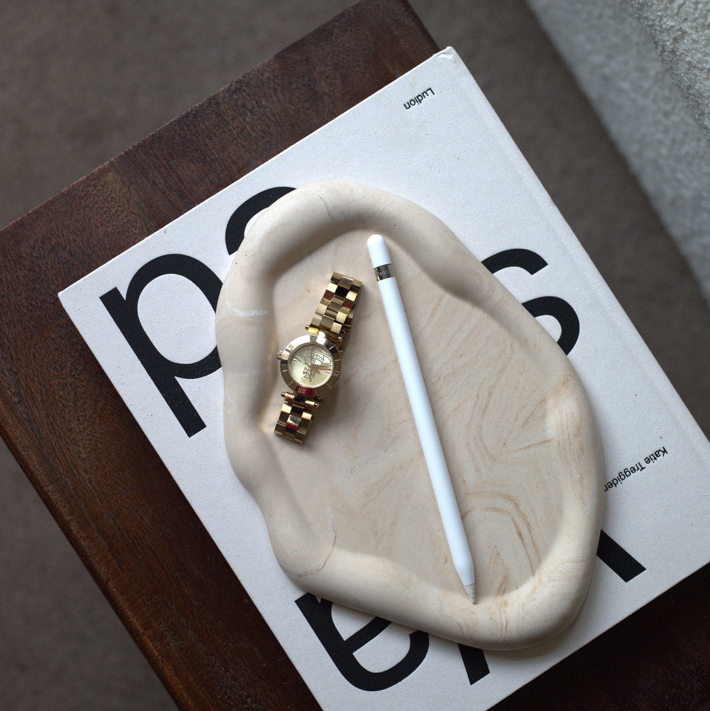 Marble-Effect Cloud Jewellery Tray