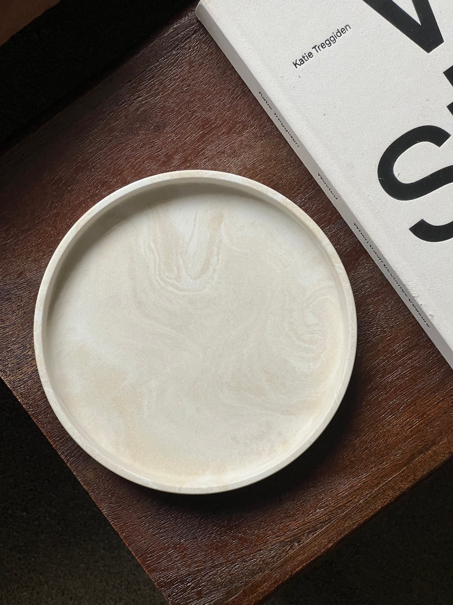Round Tray