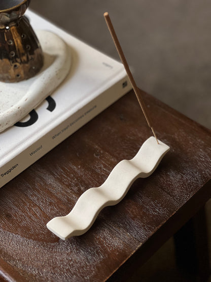 Wavy Incense Holder